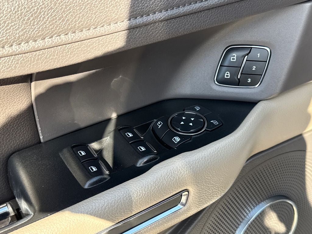2020 Ford Expedition Max XLT