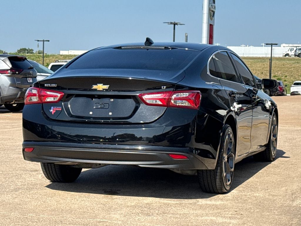 2022 Chevrolet Malibu LT