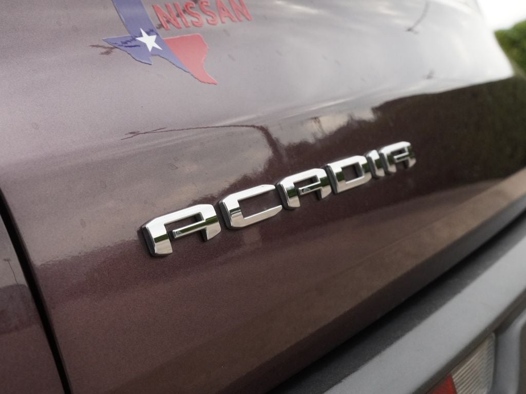 2024 GMC Acadia Elevation