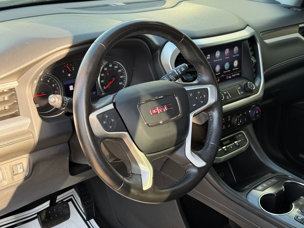 2020 GMC Acadia SLT