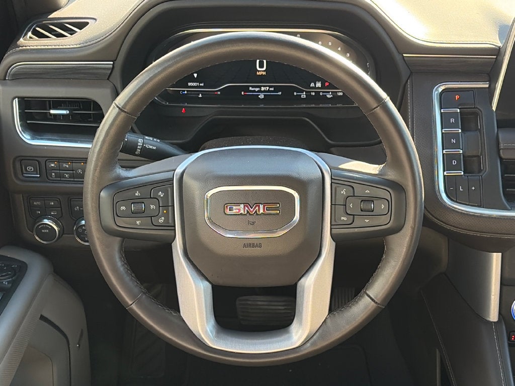 2022 GMC Yukon SLT
