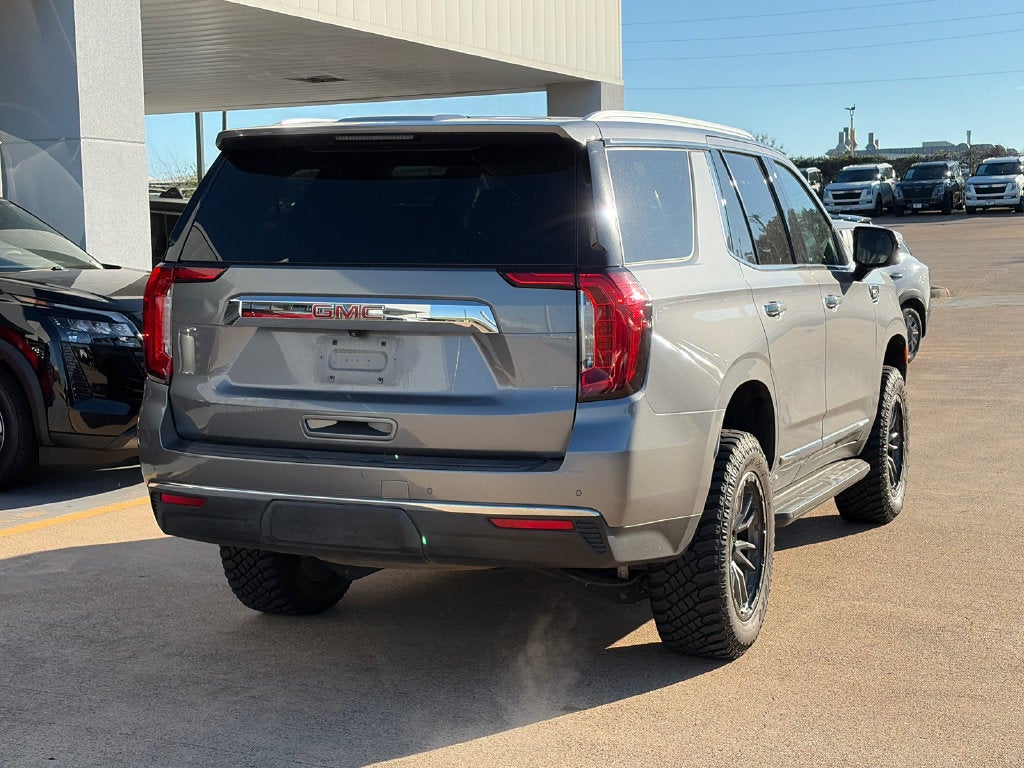 2022 GMC Yukon SLT