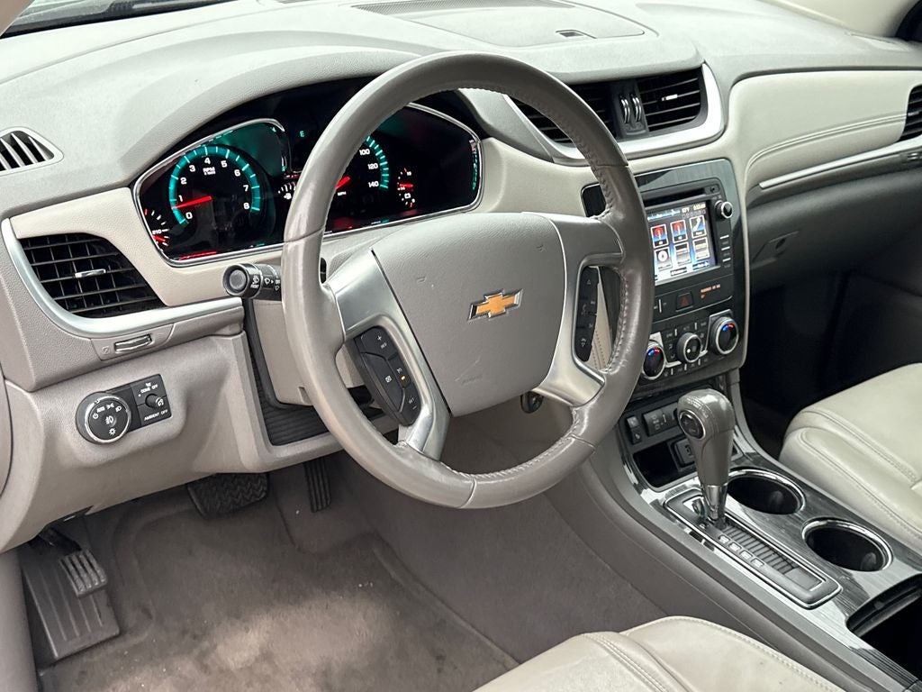 2017 Chevrolet Traverse 2LT 2LT