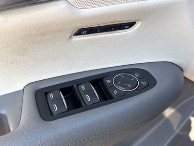 2018 Cadillac XT5 Premium Luxury