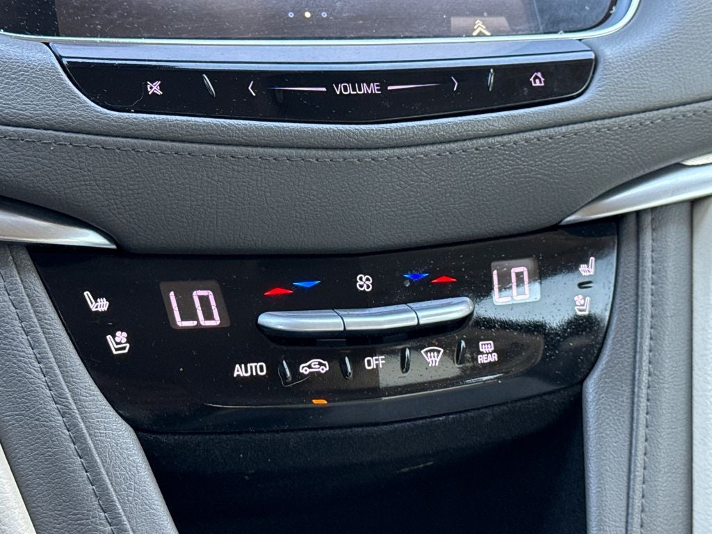 2018 Cadillac XT5 Premium Luxury