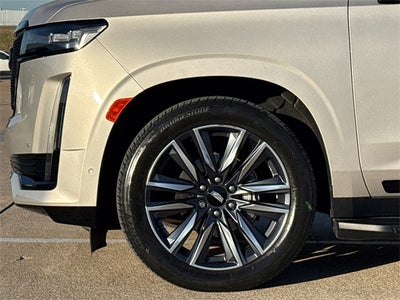 2023 Cadillac Escalade Sport