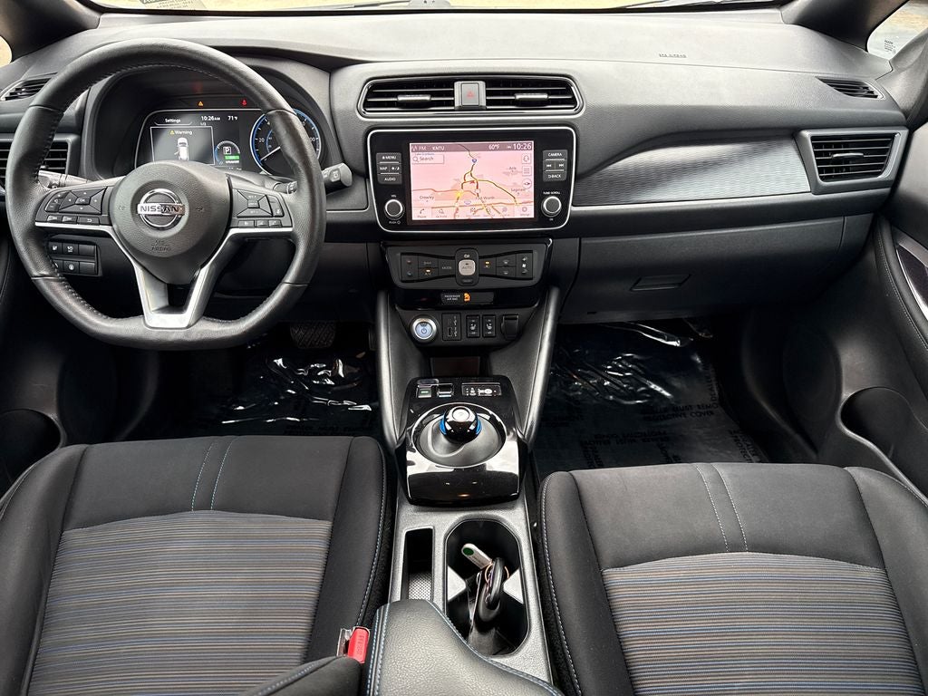 2022 Nissan Leaf SV