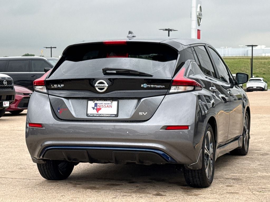 2022 Nissan Leaf SV
