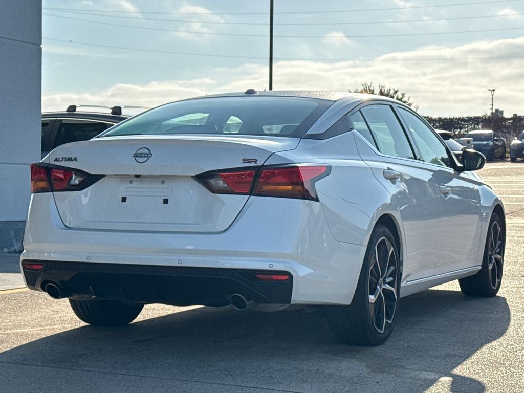 2025 Nissan Altima 2.5 SR