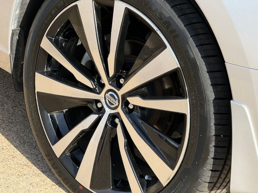 2022 Nissan Altima 2.5 SR