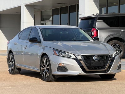 2022 Nissan Altima 2.5 SR