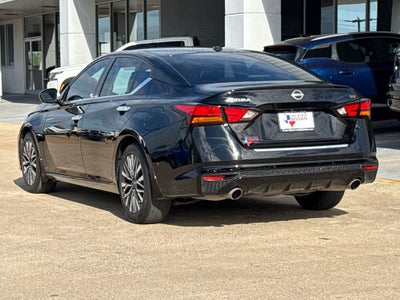 2023 Nissan Altima 2.5 SV