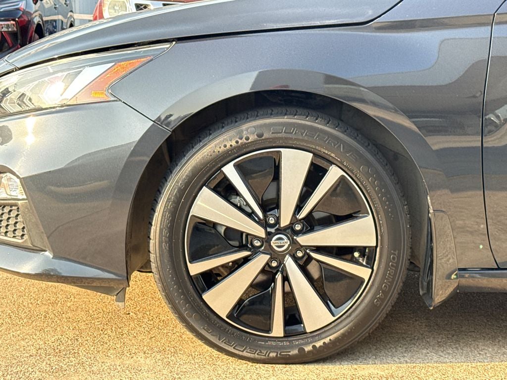 2021 Nissan Altima 2.5 SV