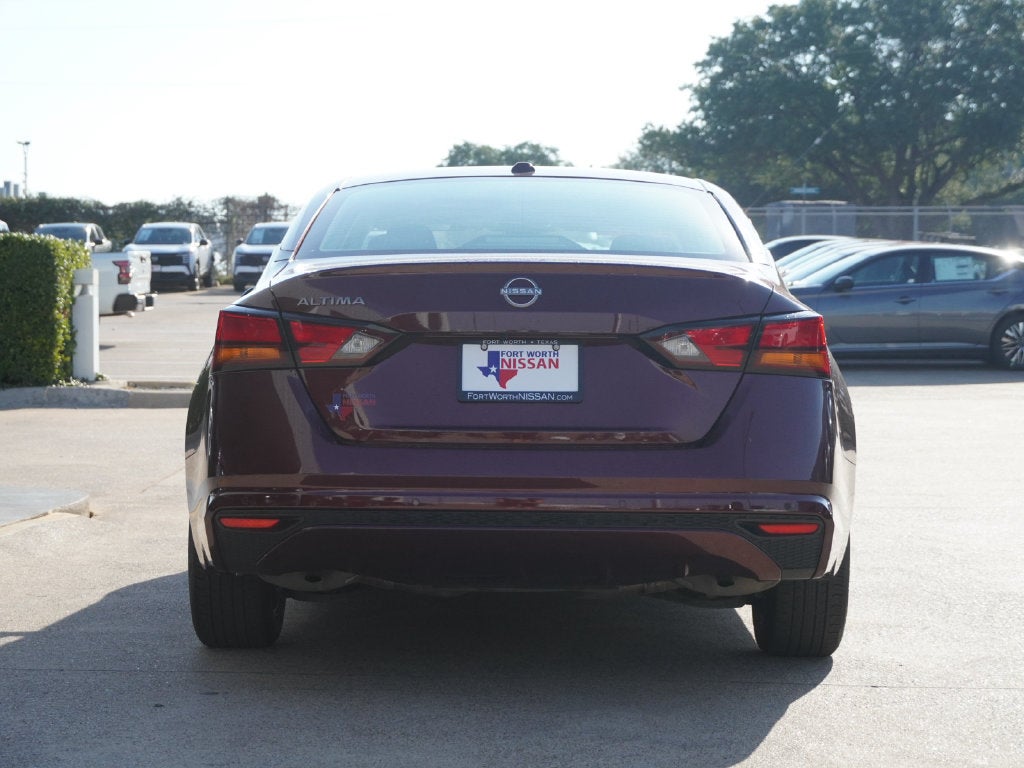 2025 Nissan Altima 2.5 SV