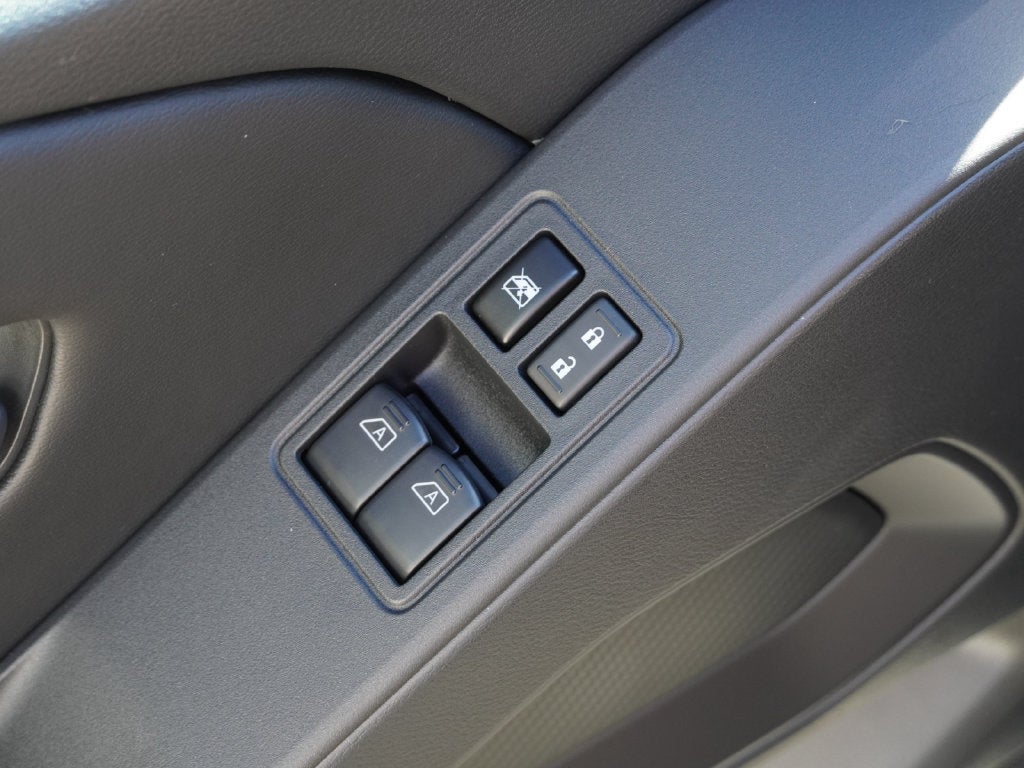 2027 Nissan Frontier S
