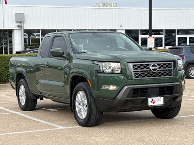 2022 Nissan Frontier SV