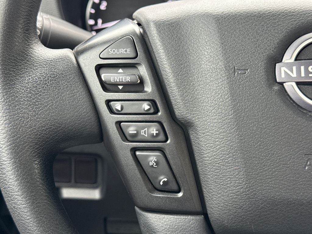 2022 Nissan Frontier S
