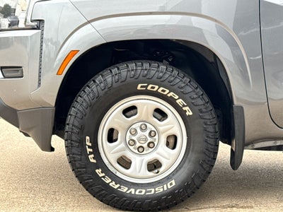 2022 Nissan Frontier S