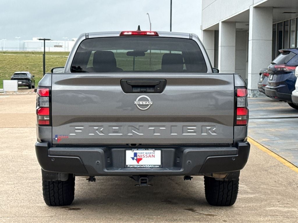 2022 Nissan Frontier S