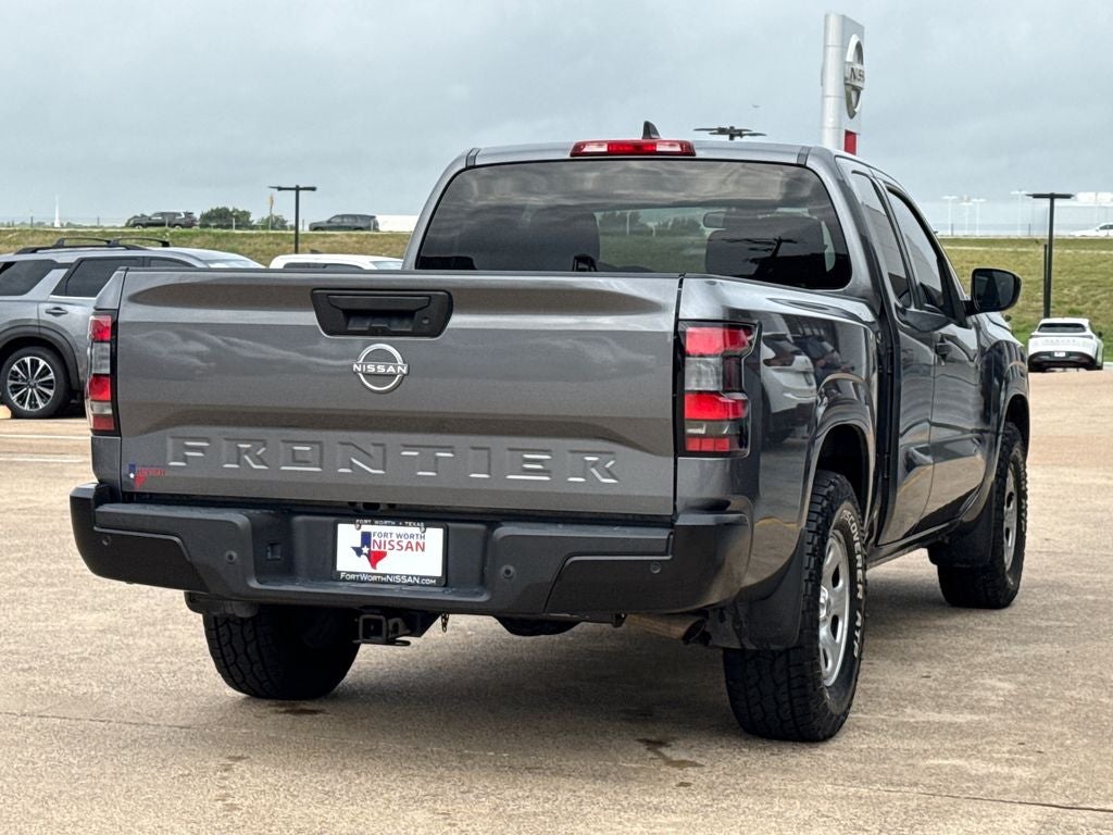 2022 Nissan Frontier S