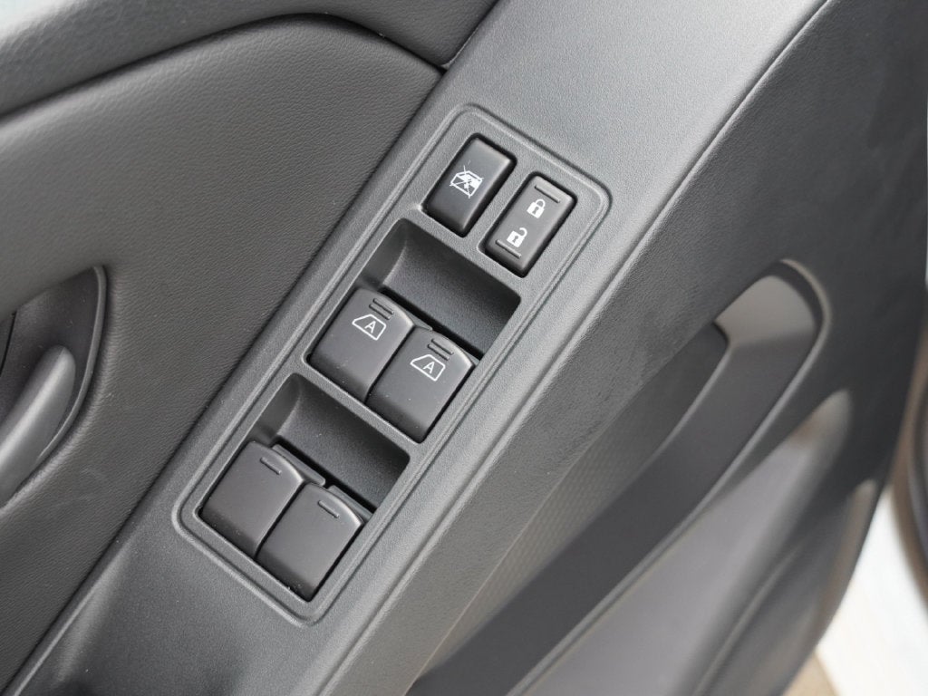 2027 Nissan Frontier S