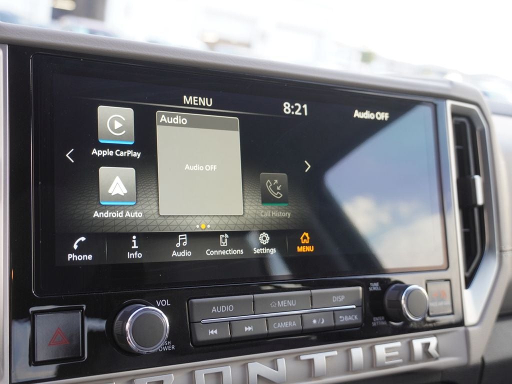 2025 Nissan Frontier SV