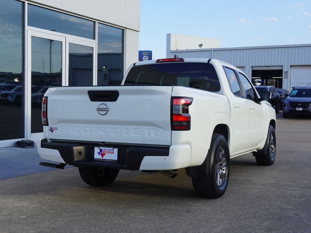 2025 Nissan Frontier SV