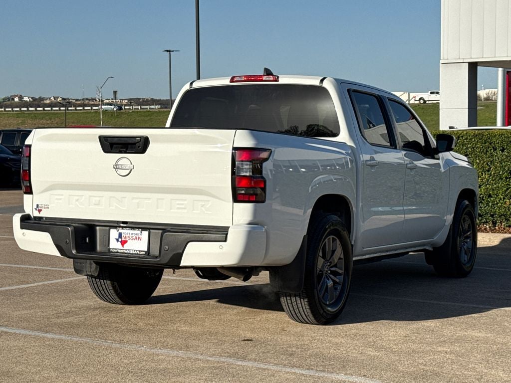 2025 Nissan Frontier SV