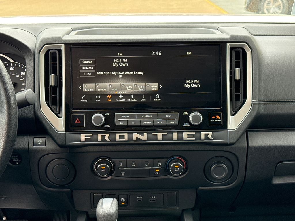 2026 Nissan Frontier SV