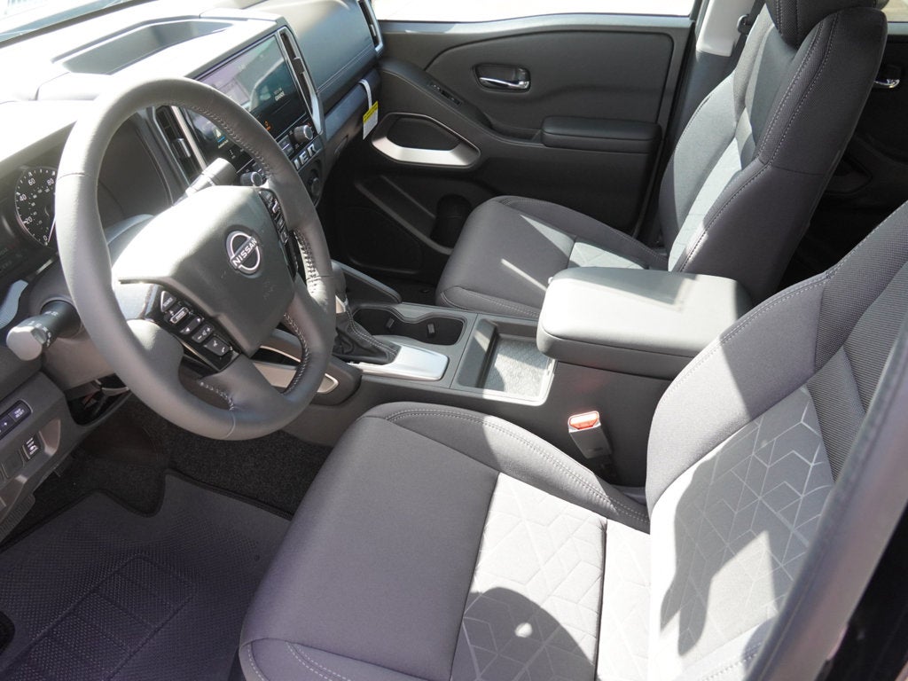 2027 Nissan Frontier SV