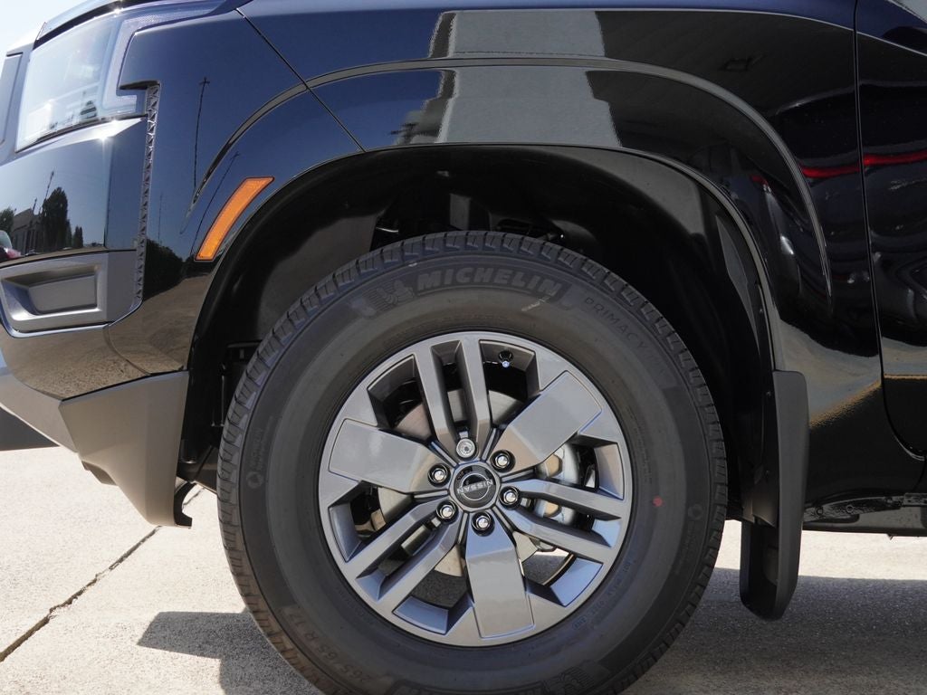 2027 Nissan Frontier SV