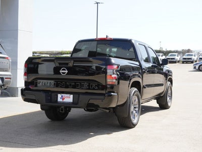 2027 Nissan Frontier SV