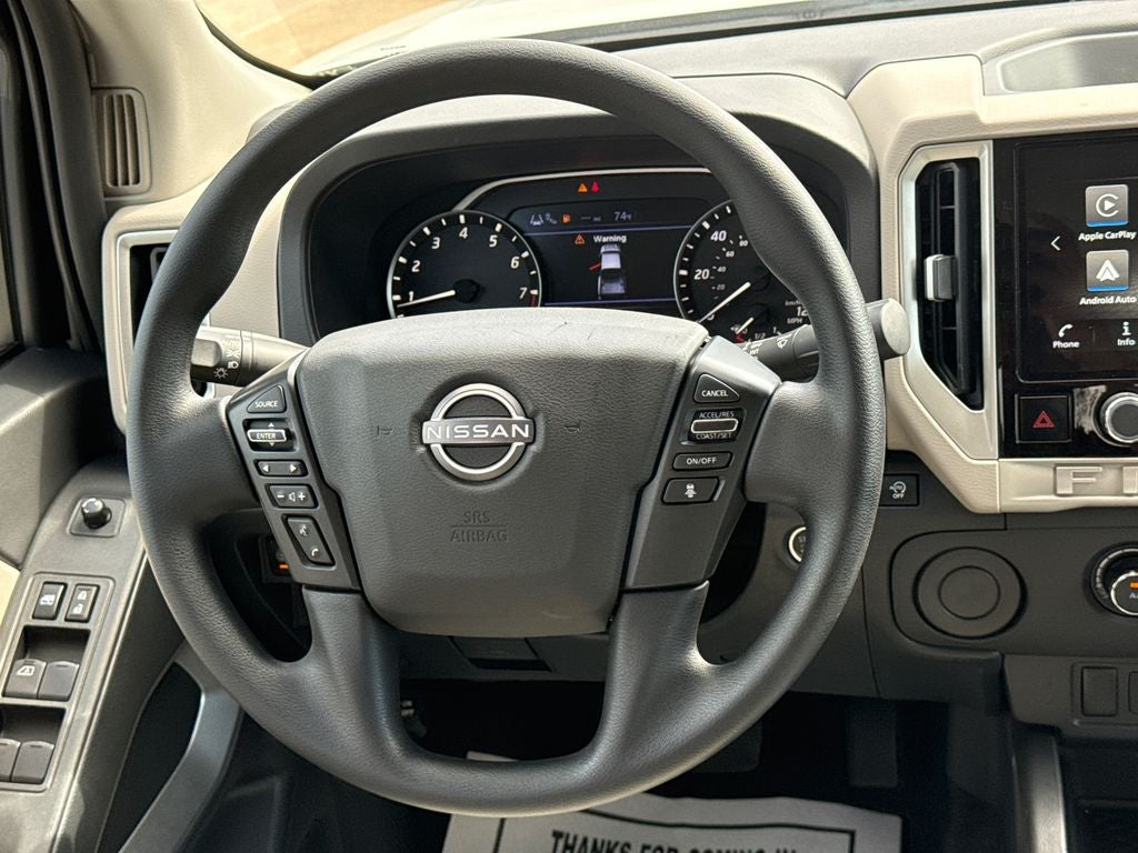2025 Nissan Frontier SV