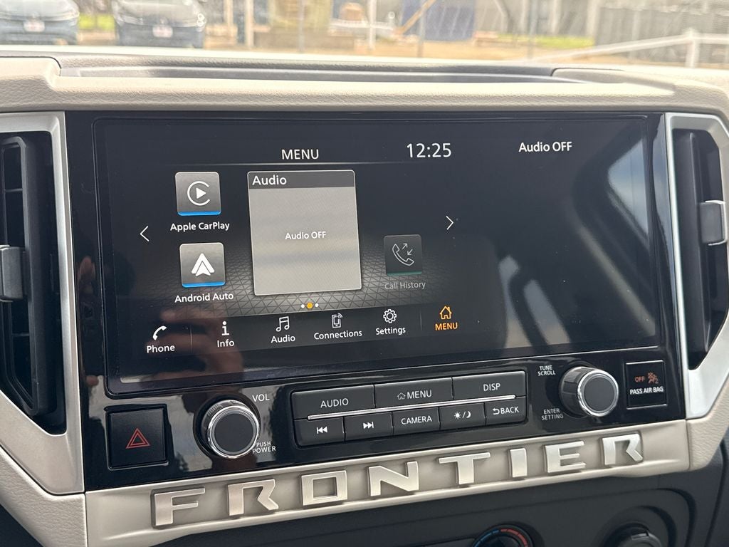 2025 Nissan Frontier SV