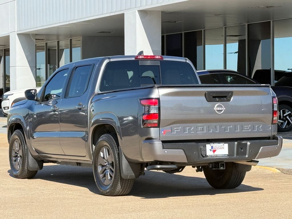 2025 Nissan Frontier SV