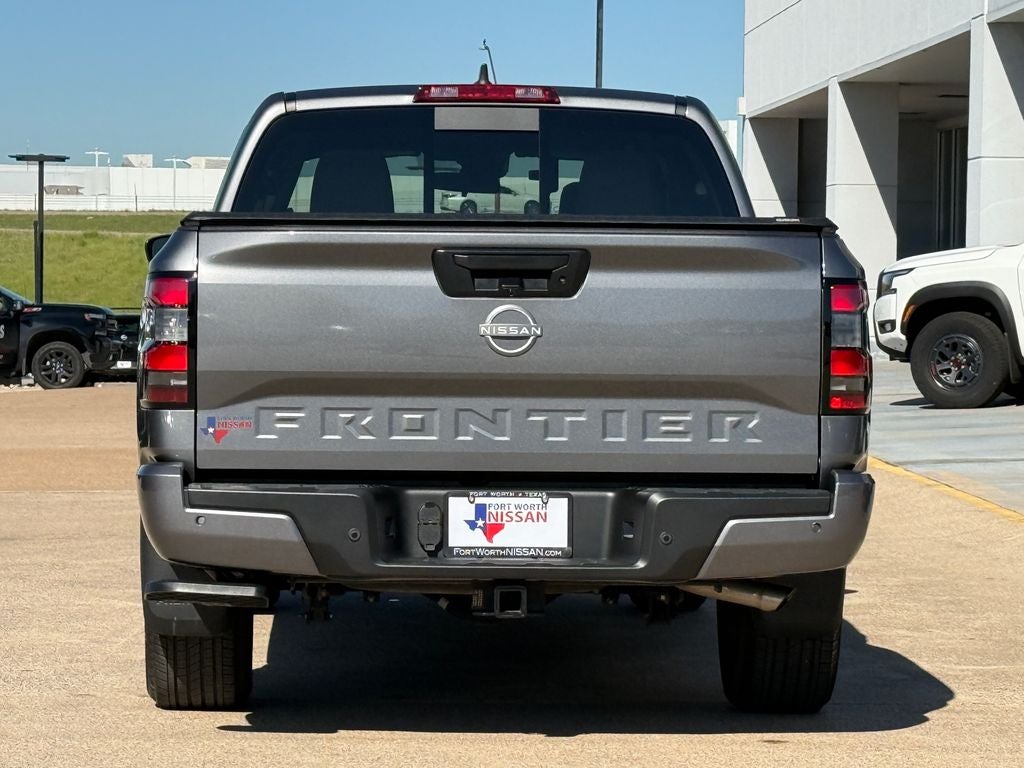 2025 Nissan Frontier SV