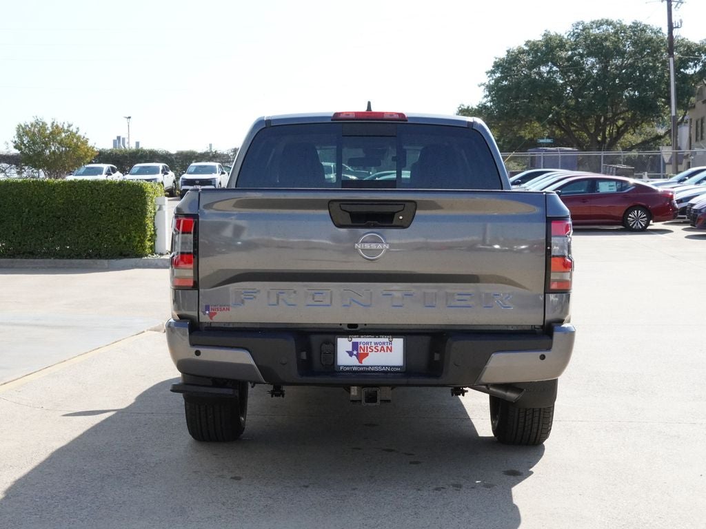 2027 Nissan Frontier SV