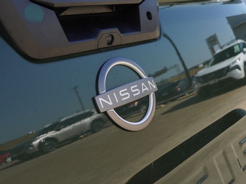2027 Nissan Frontier SV