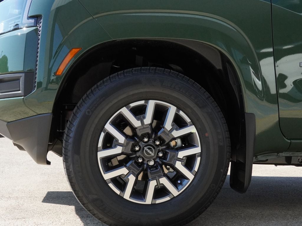 2027 Nissan Frontier SV