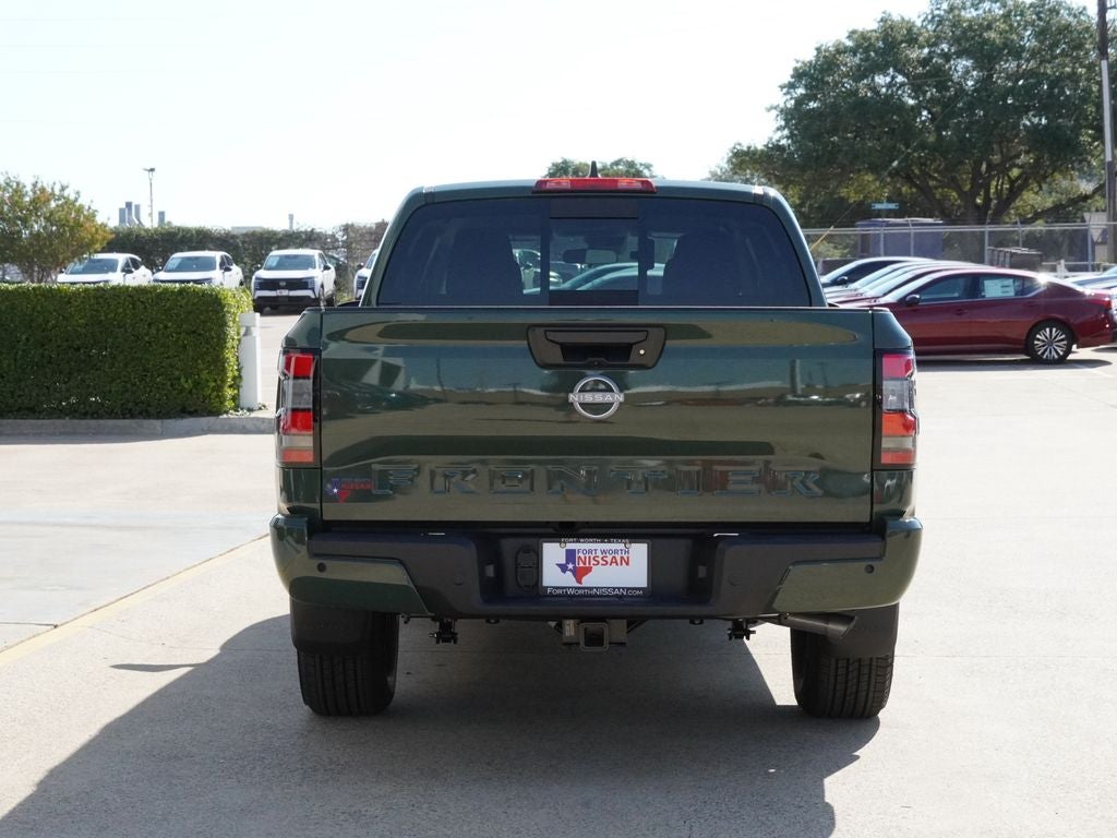 2027 Nissan Frontier SV