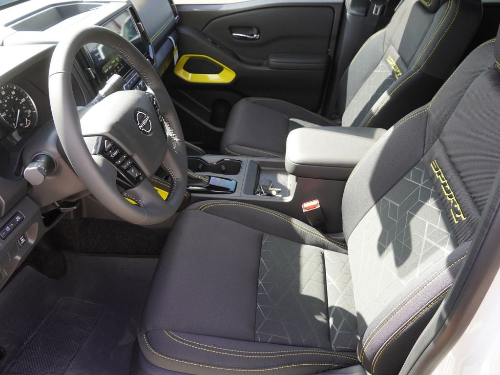 2027 Nissan Frontier SV