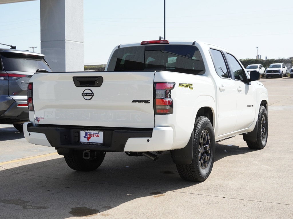 2027 Nissan Frontier SV