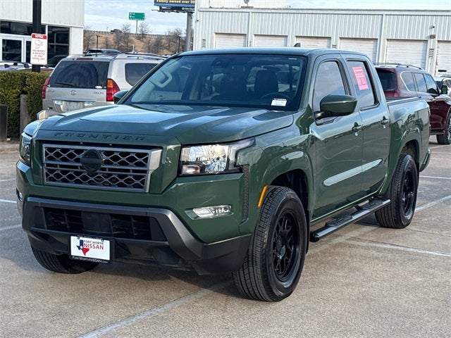 2023 Nissan Frontier SV