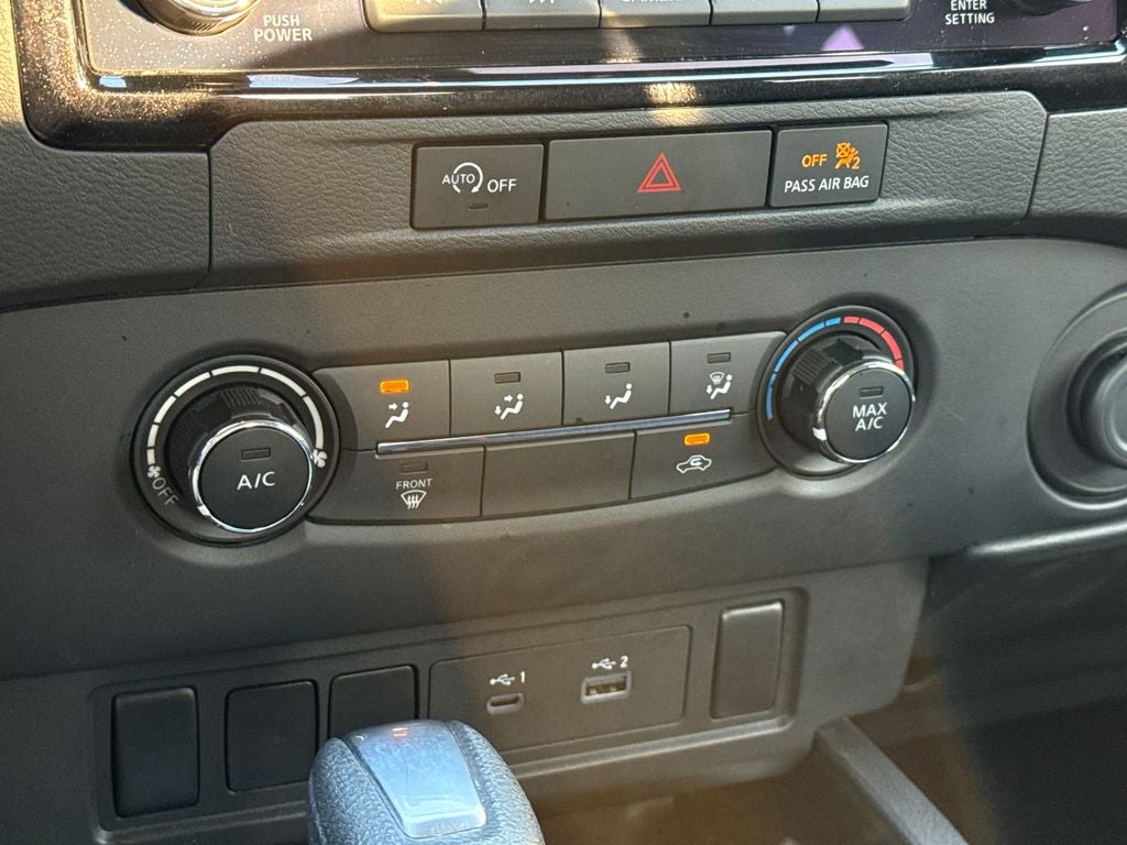 2024 Nissan Frontier SV