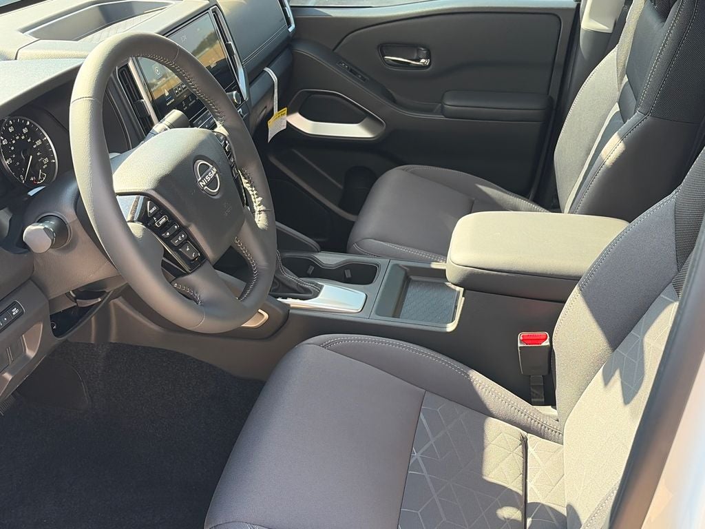 2027 Nissan Frontier SV