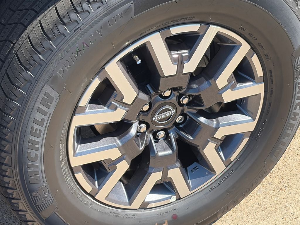 2027 Nissan Frontier SV