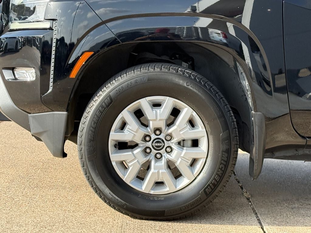 2022 Nissan Frontier SV