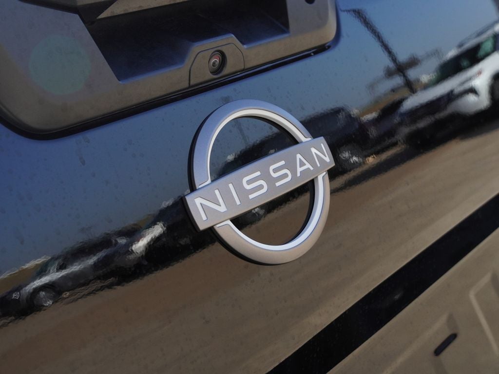 2027 Nissan Frontier SV