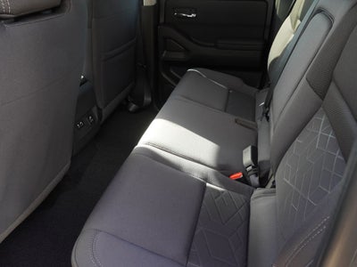 2027 Nissan Frontier SV