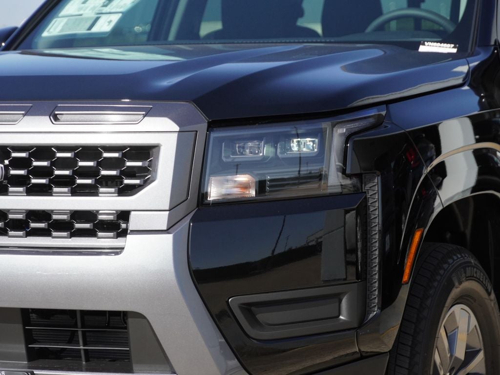 2027 Nissan Frontier SV